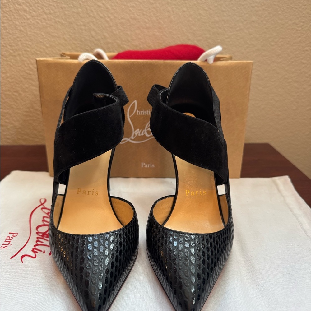 Christian Louboutin Rare Black Textured Heels
